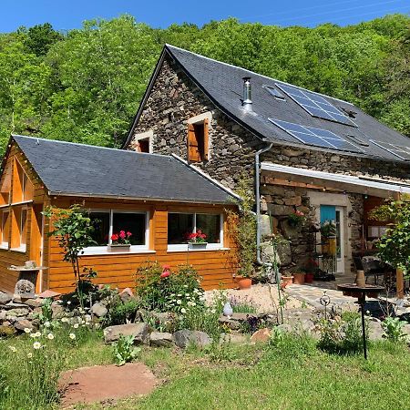 Chambres D'Hotes Le Lepadou-Bas Saint-Chély-dʼAubrac Екстериор снимка