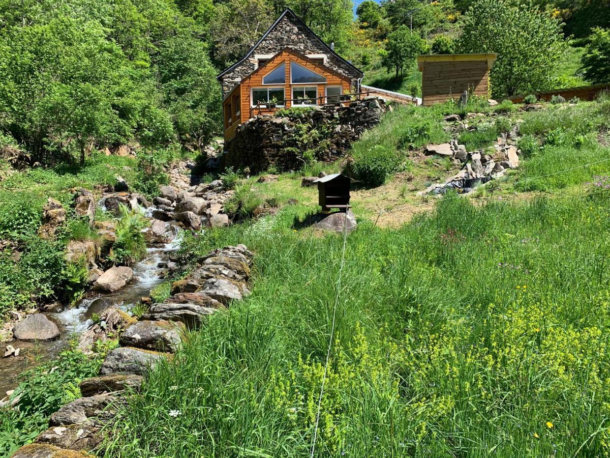 Chambres D'Hotes Le Lepadou-Bas Saint-Chély-dʼAubrac Екстериор снимка