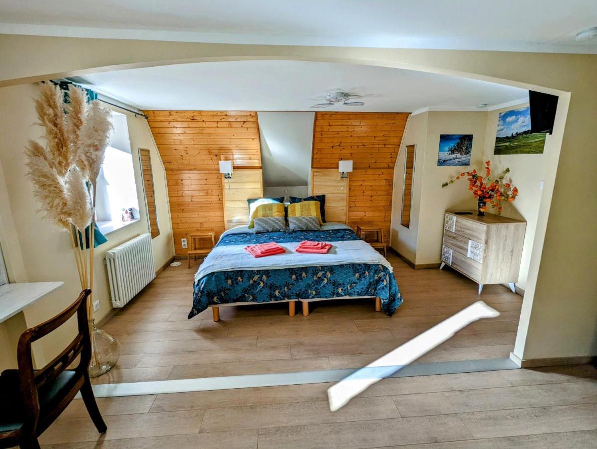 Chambres D'Hotes Le Lepadou-Bas Saint-Chély-dʼAubrac Екстериор снимка